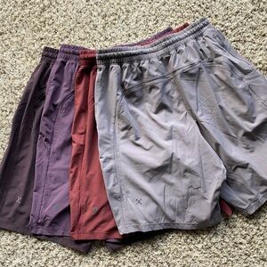 4 lululemon pacebreaker 9” S